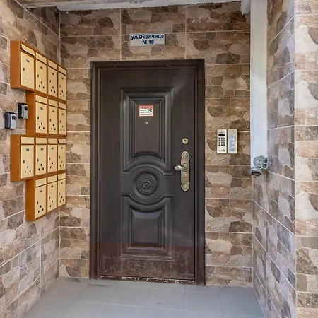 Апартаменти Modern 2br Flat With Parking For 4m Cars *